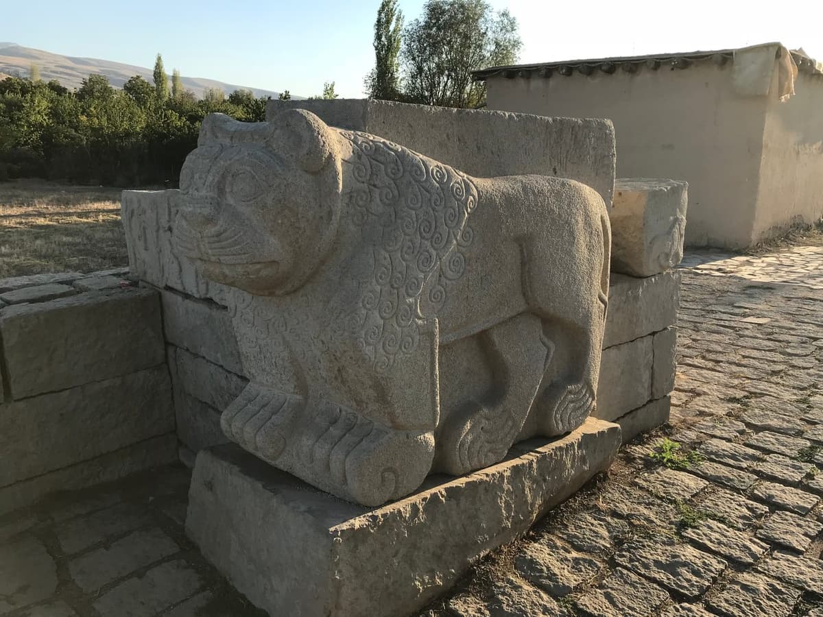 The monumental Arslantepe mound rising above the Malatya plain