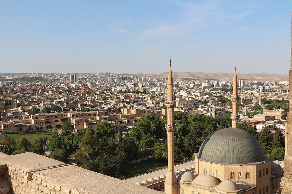 Pool of Abraham (Balıklıgöl) in Şanlıurfa with sacred fish and Rizvaniye Mosque