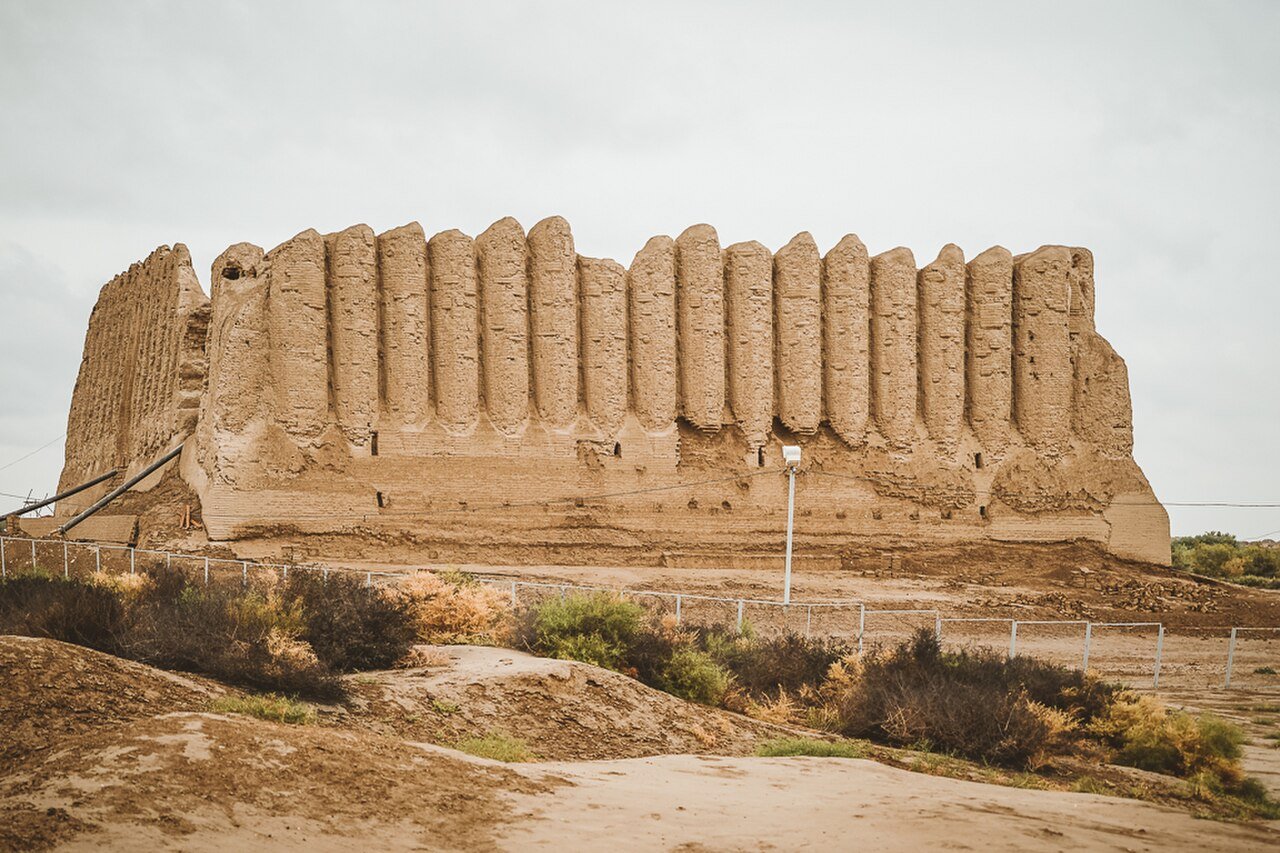 Desert caravan-city ruins along historic incense and silk routes